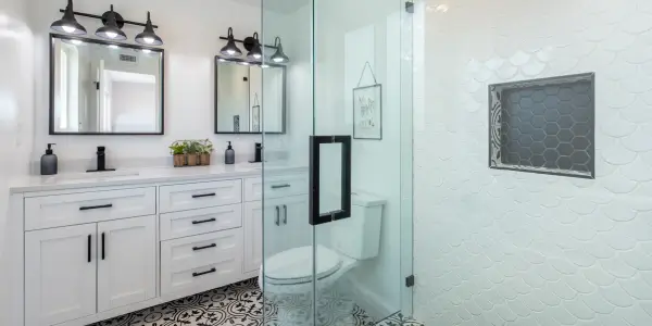 Inexpensive Bathroom Makeover